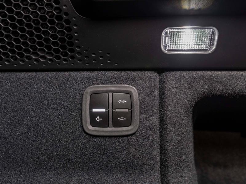 Voitures occasions PORSCHE MACAN Base Champagne-au-Mont-d'Or