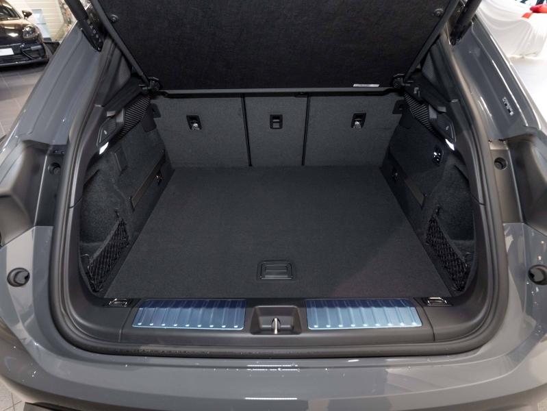 Voitures occasions PORSCHE MACAN Base Champagne-au-Mont-d'Or