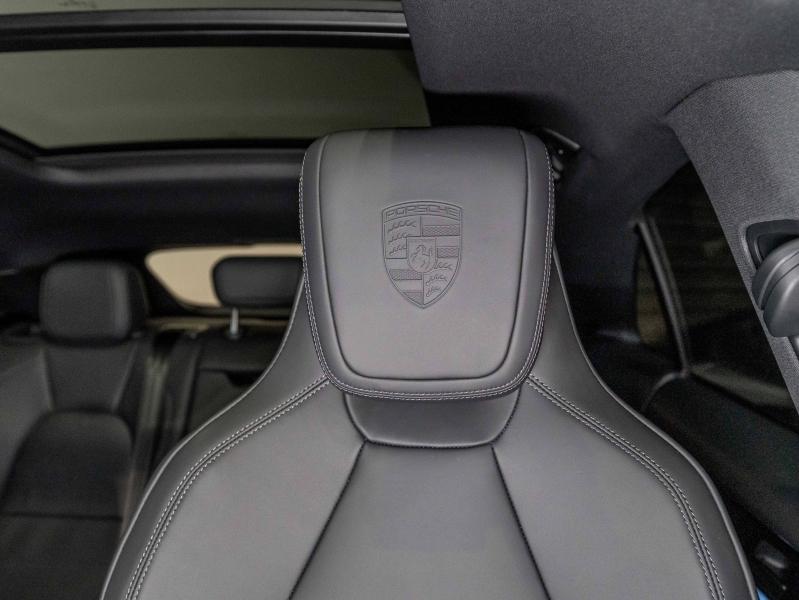 Voitures occasions PORSCHE MACAN Base Champagne-au-Mont-d'Or