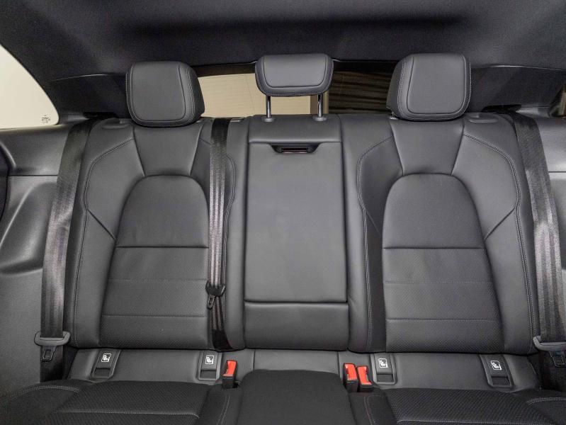 Voitures occasions PORSCHE MACAN Base Champagne-au-Mont-d'Or