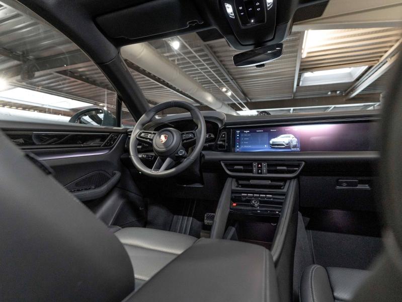 Voitures occasions PORSCHE MACAN Base Champagne-au-Mont-d'Or