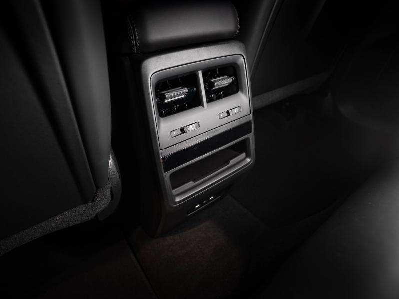 Voitures occasions PORSCHE MACAN 4S Champagne-au-Mont-d'Or