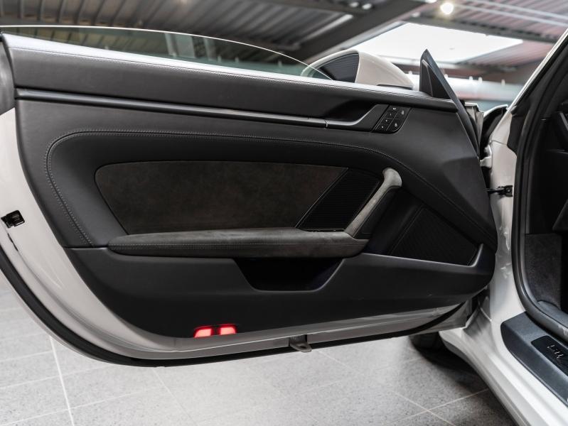 Voitures occasions PORSCHE 911 Coupe Carrera GTS Champagne-au-Mont-d'Or