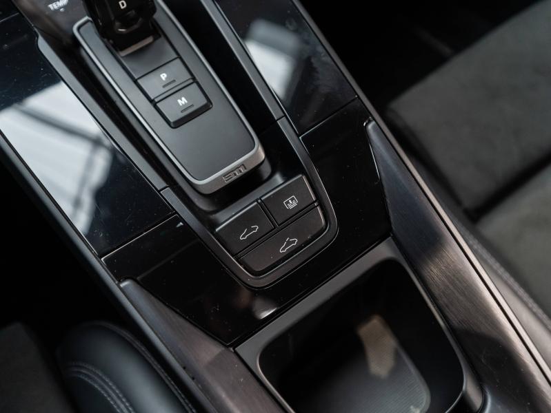 Voitures occasions PORSCHE 911 Coupe Carrera GTS Champagne-au-Mont-d'Or