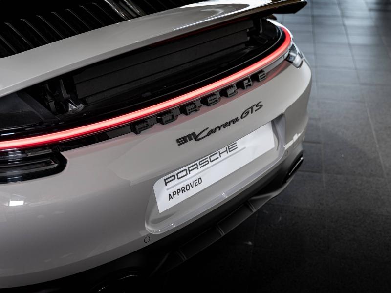 Voitures occasions PORSCHE 911 Coupe Carrera GTS Champagne-au-Mont-d'Or