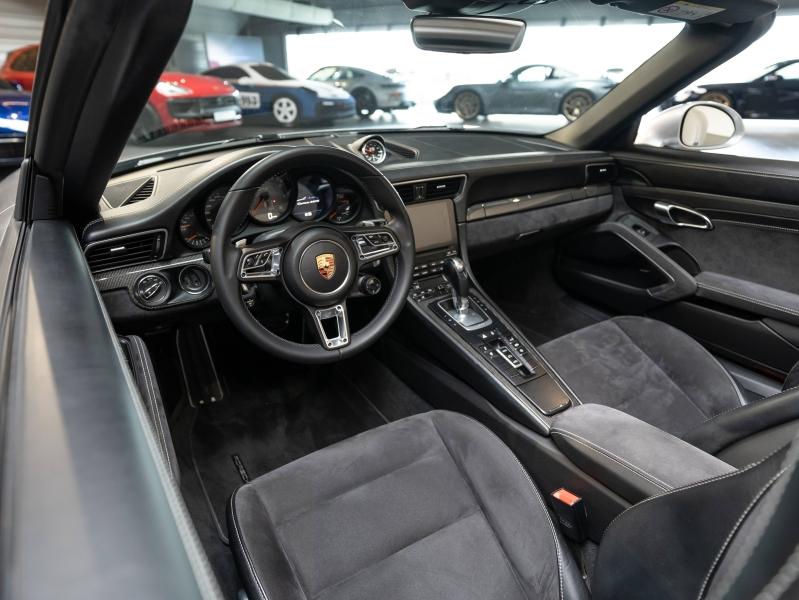 Voitures occasions PORSCHE 911 Cabriolet Carrera GTS Champagne-au-Mont-d'Or