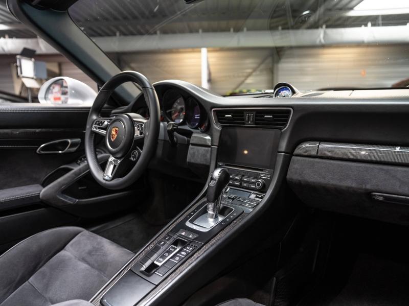Voitures occasions PORSCHE 911 Cabriolet Carrera GTS Champagne-au-Mont-d'Or
