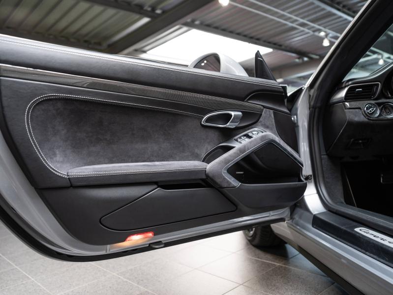 Voitures occasions PORSCHE 911 Cabriolet Carrera GTS Champagne-au-Mont-d'Or