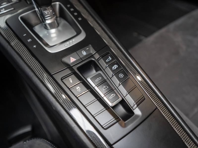 Voitures occasions PORSCHE 911 Cabriolet Carrera GTS Champagne-au-Mont-d'Or