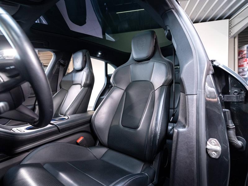 Voitures occasions PORSCHE Taycan Cross Turismo 4S Champagne-au-Mont-d'Or