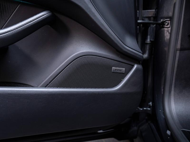 Voitures occasions PORSCHE Taycan Cross Turismo 4S Champagne-au-Mont-d'Or