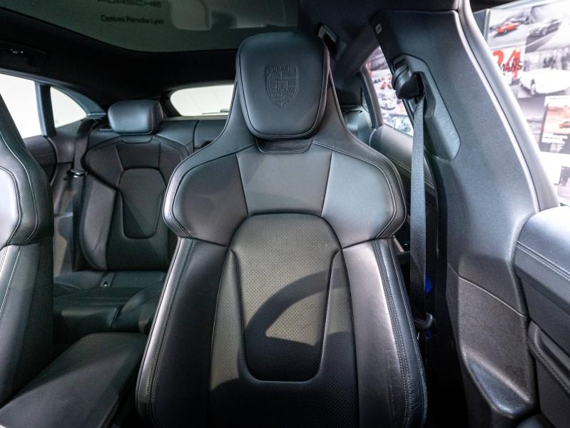 Voitures occasions PORSCHE Taycan Cross Turismo 4S Champagne-au-Mont-d'Or