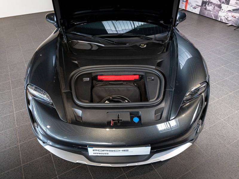 Voitures occasions PORSCHE Taycan Cross Turismo 4S Champagne-au-Mont-d'Or