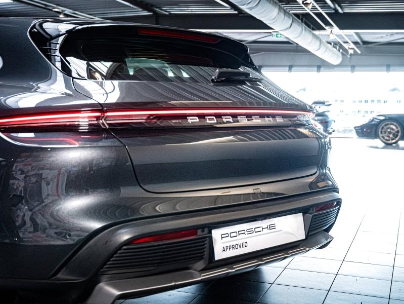 Voitures occasions PORSCHE Taycan Cross Turismo 4S Champagne-au-Mont-d'Or