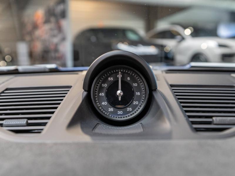 Voitures occasions PORSCHE 911 Coupe Dakar Champagne-au-Mont-d'Or