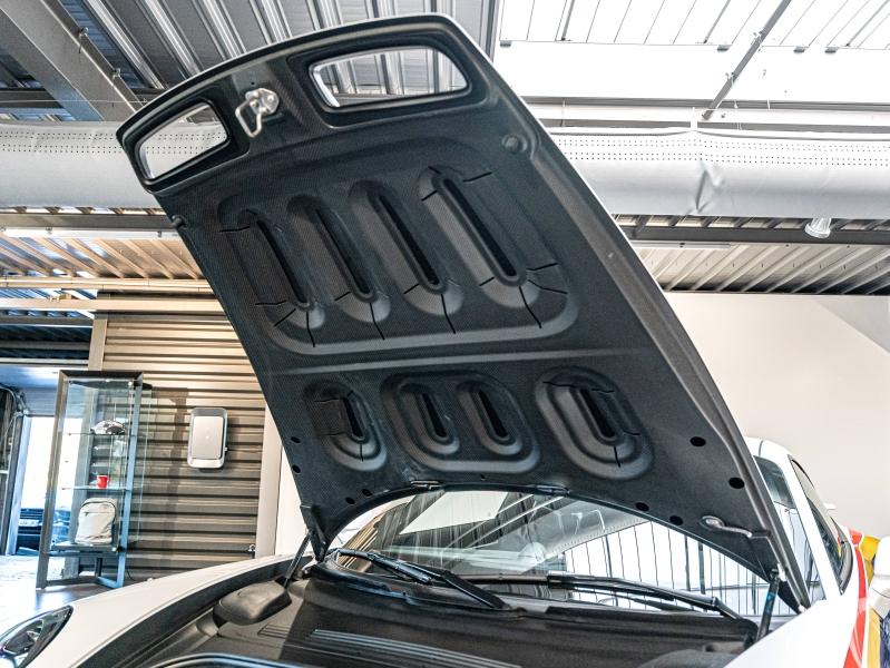 Voitures occasions PORSCHE 911 Coupe Dakar Champagne-au-Mont-d'Or