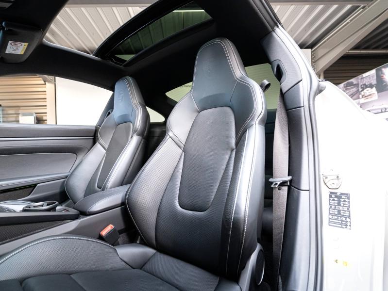 Voitures occasions PORSCHE 911 Coupe Carrera 4 GTS Champagne-au-Mont-d'Or