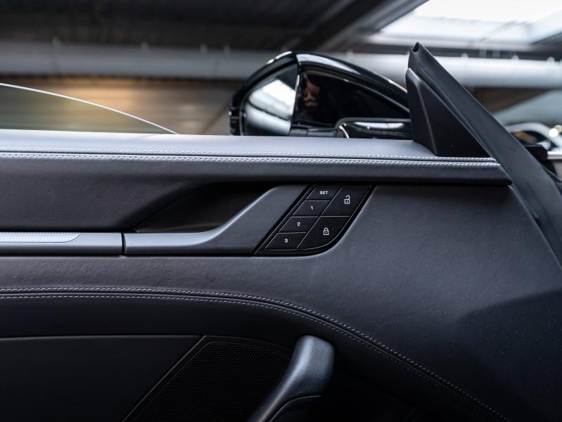 Voitures occasions PORSCHE 911 Coupe Carrera 4 GTS Champagne-au-Mont-d'Or