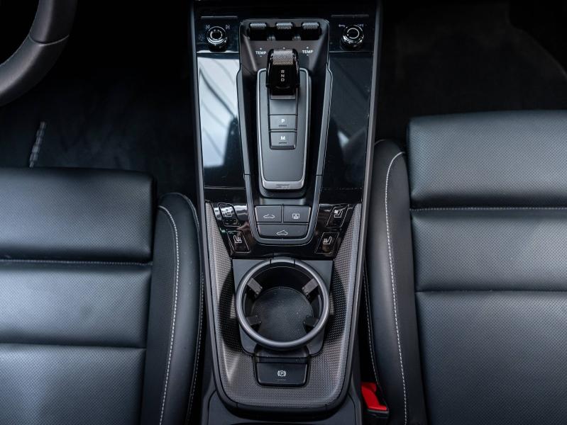 Voitures occasions PORSCHE 911 Coupe Carrera 4 GTS Champagne-au-Mont-d'Or