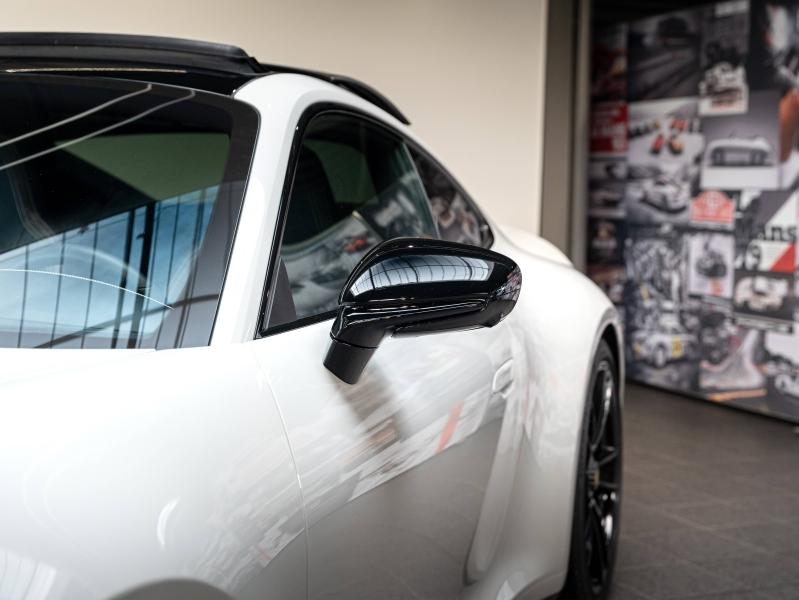 Voitures occasions PORSCHE 911 Coupe Carrera 4 GTS Champagne-au-Mont-d'Or