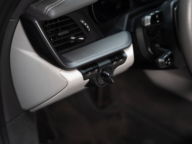 Voitures occasions PORSCHE 911 Coupe Carrera 4S Champagne-au-Mont-d'Or