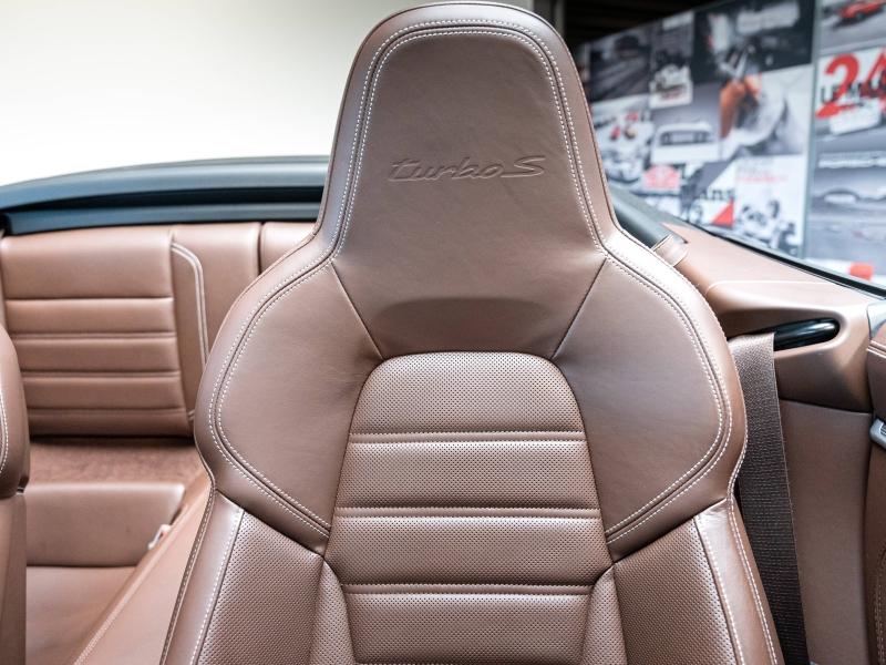 Voitures occasions PORSCHE 911 Cabriolet Turbo S Champagne-au-Mont-d'Or