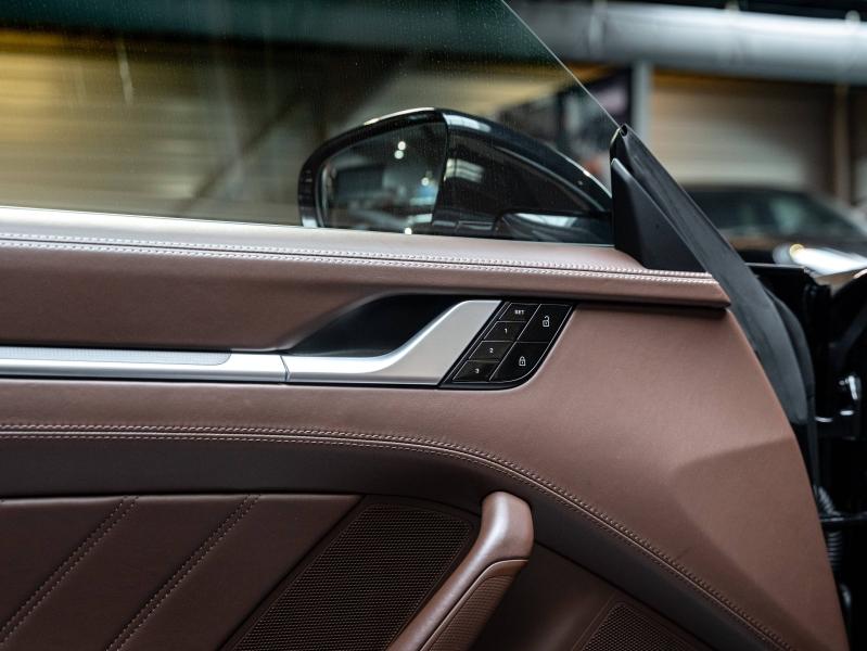 Voitures occasions PORSCHE 911 Cabriolet Turbo S Champagne-au-Mont-d'Or