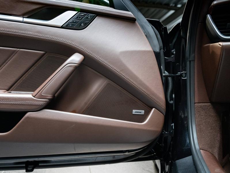 Voitures occasions PORSCHE 911 Cabriolet Turbo S Champagne-au-Mont-d'Or