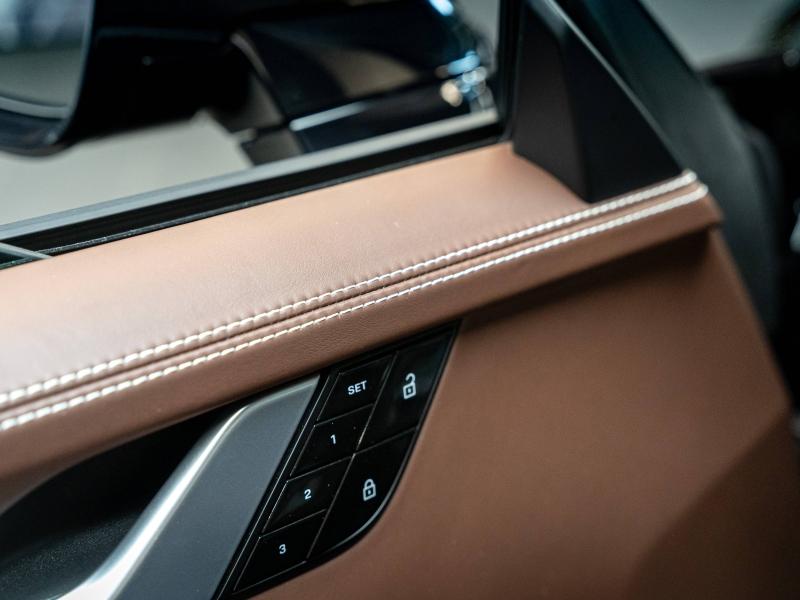 Voitures occasions PORSCHE 911 Cabriolet Turbo S Champagne-au-Mont-d'Or