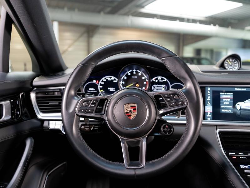 Voitures occasions PORSCHE PANAMERA 4 E-Hybrid Champagne-au-Mont-d'Or