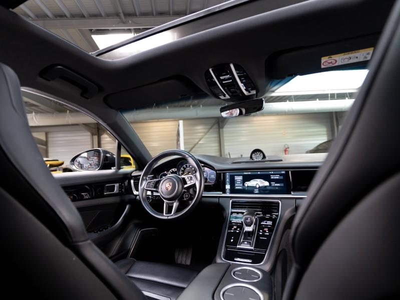 Voitures occasions PORSCHE PANAMERA 4 E-Hybrid Champagne-au-Mont-d'Or