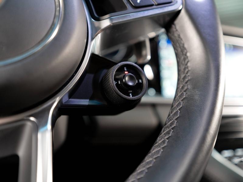 Voitures occasions PORSCHE PANAMERA 4 E-Hybrid Champagne-au-Mont-d'Or