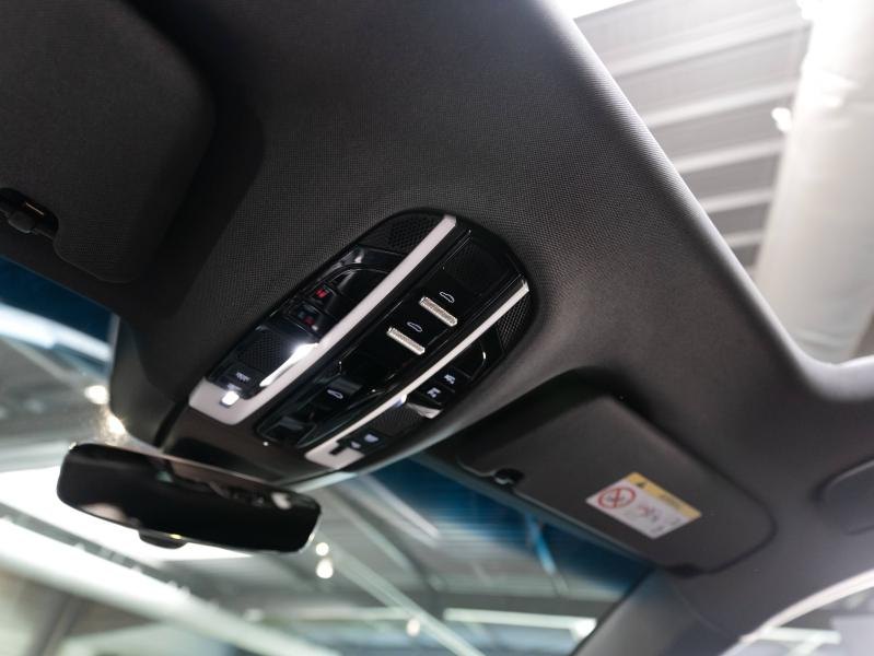 Voitures occasions PORSCHE PANAMERA 4 E-Hybrid Champagne-au-Mont-d'Or