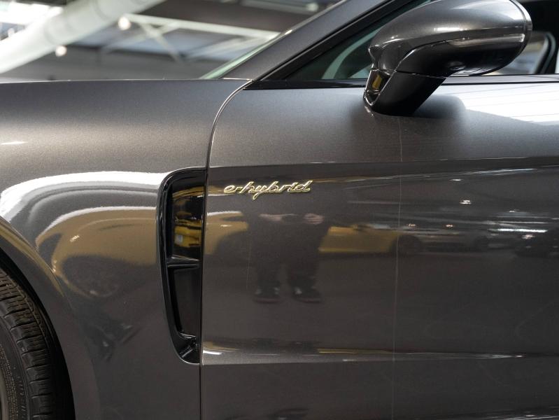 Voitures occasions PORSCHE PANAMERA 4 E-Hybrid Champagne-au-Mont-d'Or