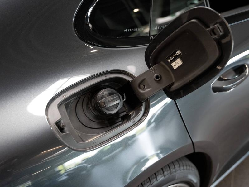 Voitures occasions PORSCHE PANAMERA 4 E-Hybrid Champagne-au-Mont-d'Or