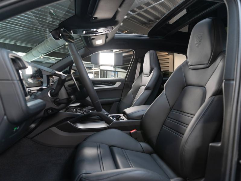 Voitures occasions PORSCHE CAYENNE E-Hybrid Champagne-au-Mont-d'Or