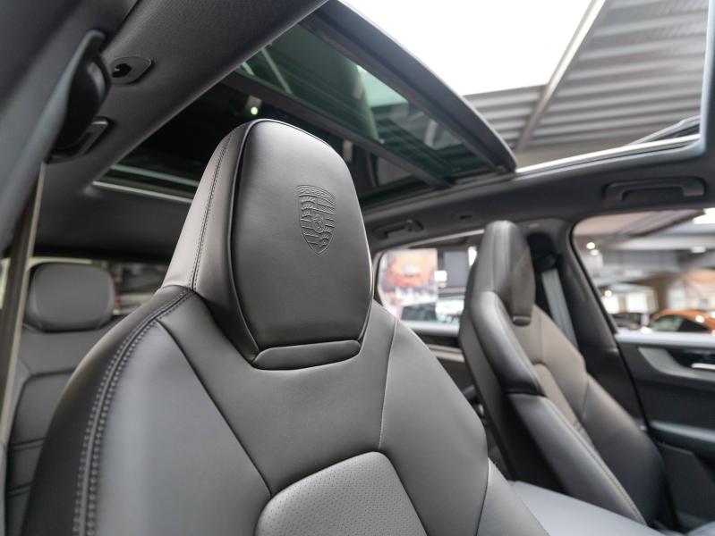 Voitures occasions PORSCHE CAYENNE E-Hybrid Champagne-au-Mont-d'Or