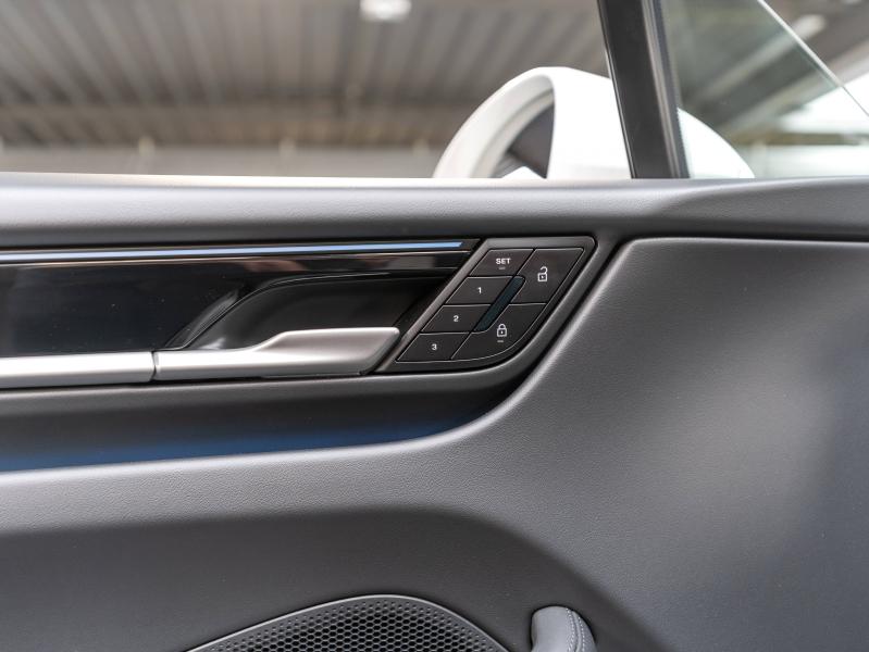 Voitures occasions PORSCHE MACAN 4S Champagne-au-Mont-d'Or
