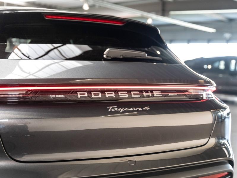 Voitures occasions PORSCHE Taycan 4 Champagne-au-Mont-d'Or