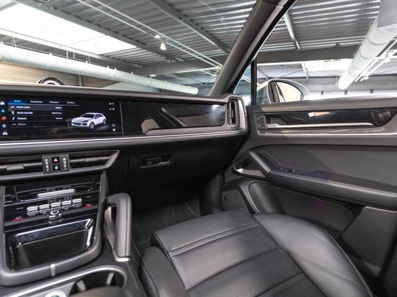 Voitures occasions PORSCHE CAYENNE E-Hybrid Champagne-au-Mont-d'Or