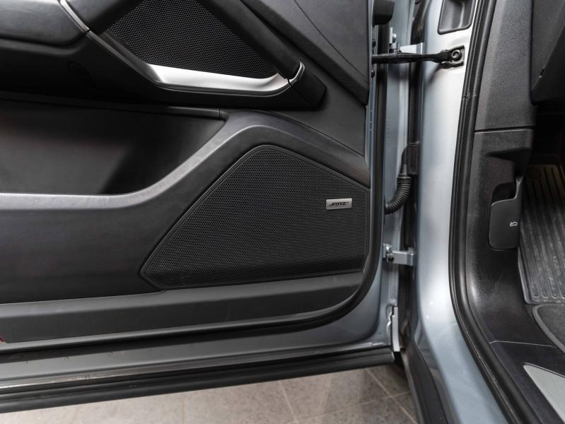 Voitures occasions PORSCHE CAYENNE E-Hybrid Champagne-au-Mont-d'Or