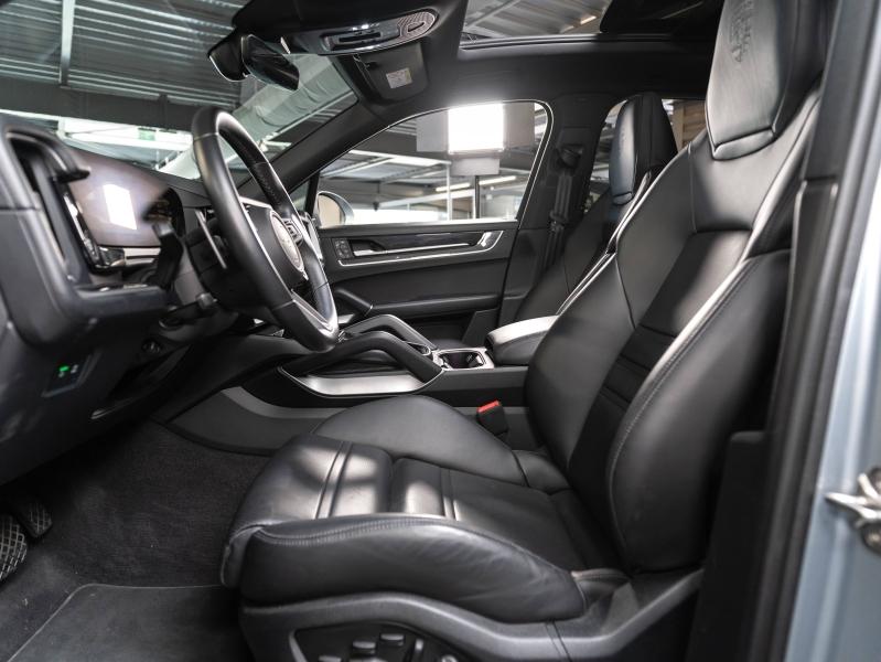 Voitures occasions PORSCHE CAYENNE E-Hybrid Champagne-au-Mont-d'Or