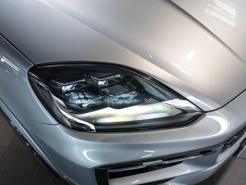 Voitures occasions PORSCHE CAYENNE E-Hybrid Champagne-au-Mont-d'Or