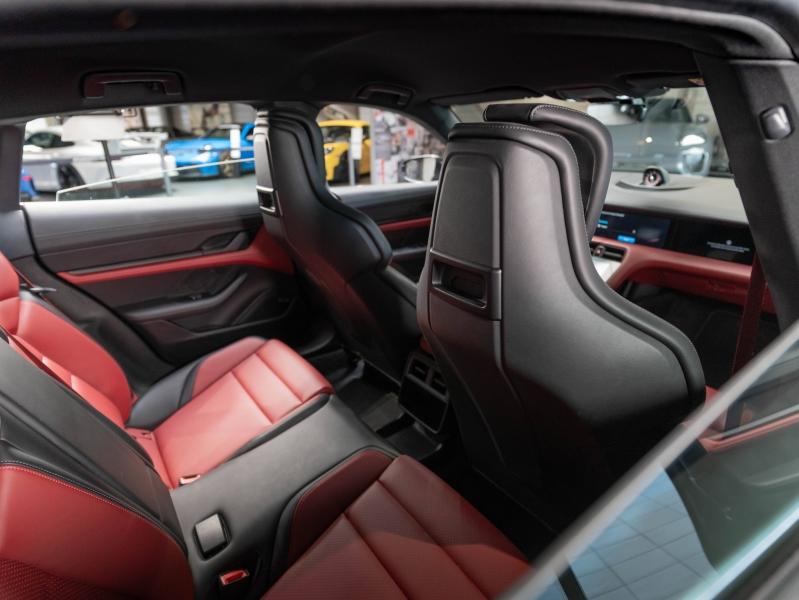 Voitures occasions PORSCHE Taycan Sport Turismo 4S Champagne-au-Mont-d'Or