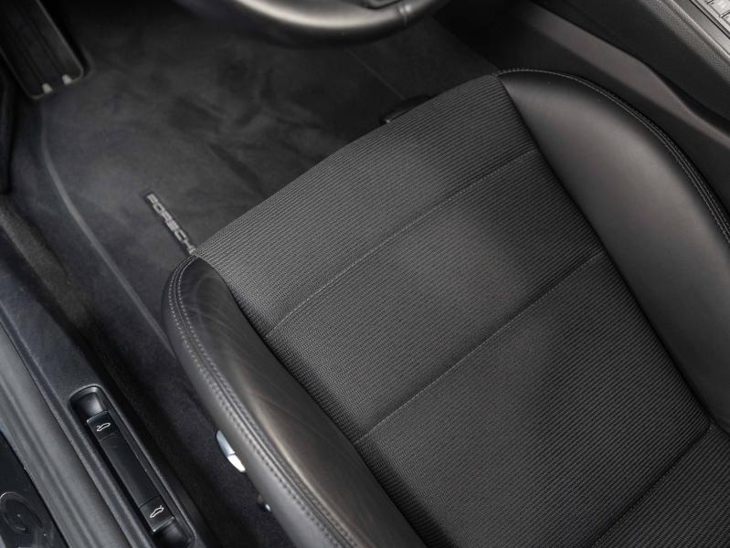 Voitures occasions PORSCHE 911 Coupe GT3 Champagne-au-Mont-d'Or
