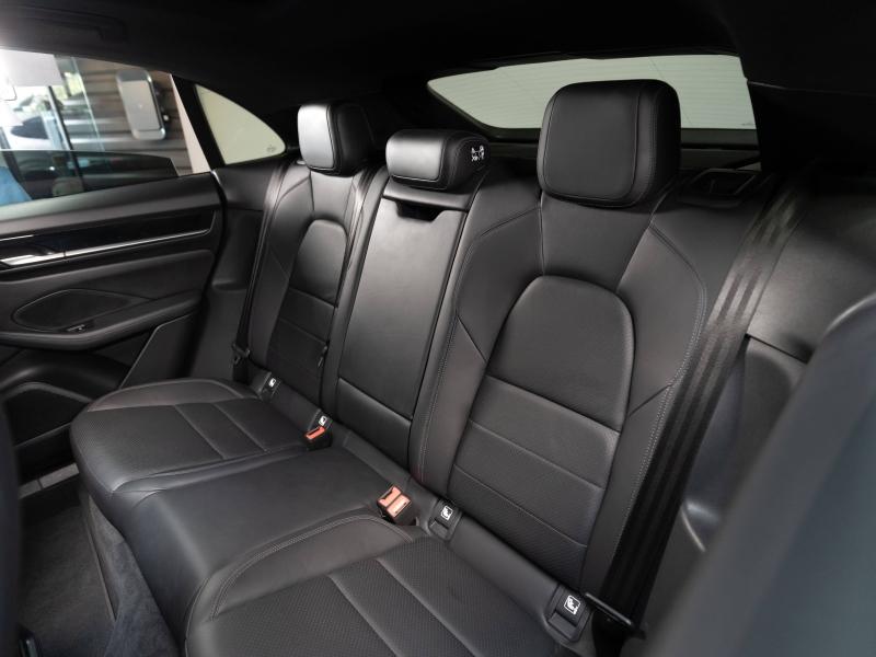 Voitures occasions PORSCHE MACAN Base Champagne-au-Mont-d'Or