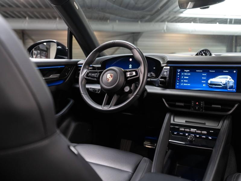 Voitures occasions PORSCHE MACAN Base Champagne-au-Mont-d'Or