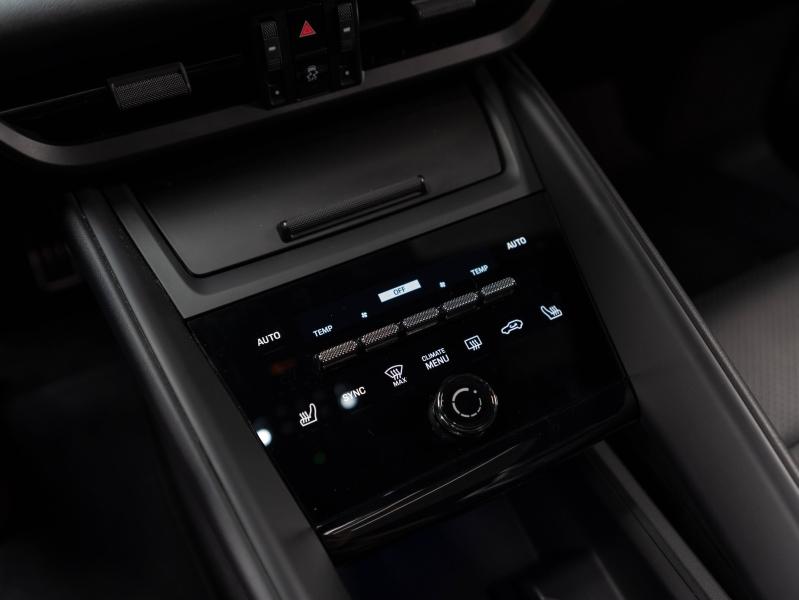 Voitures occasions PORSCHE MACAN Base Champagne-au-Mont-d'Or