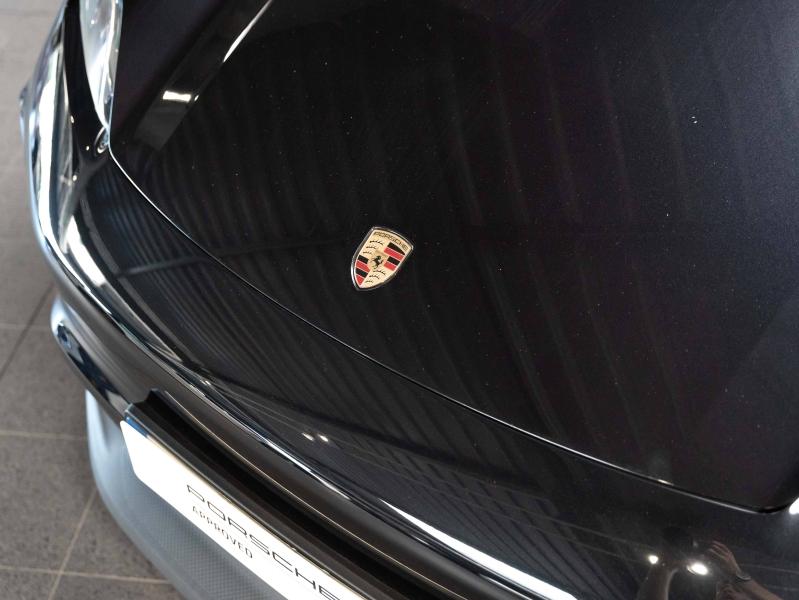 Voitures occasions PORSCHE MACAN Base Champagne-au-Mont-d'Or