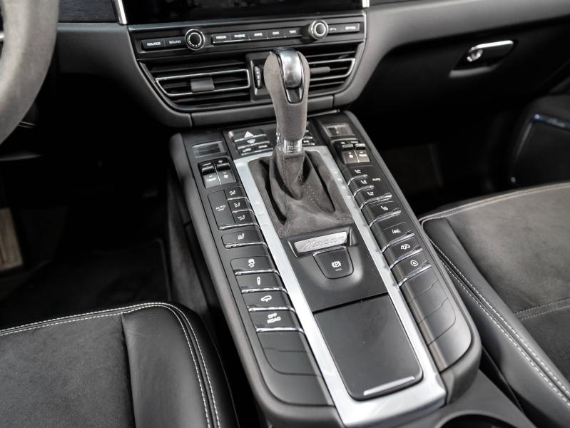Voitures occasions PORSCHE MACAN GTS Champagne-au-Mont-d'Or